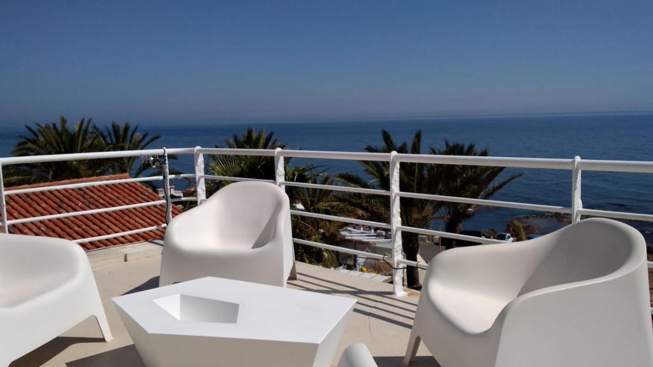 Bed And Breakfast On The Beach 2 *