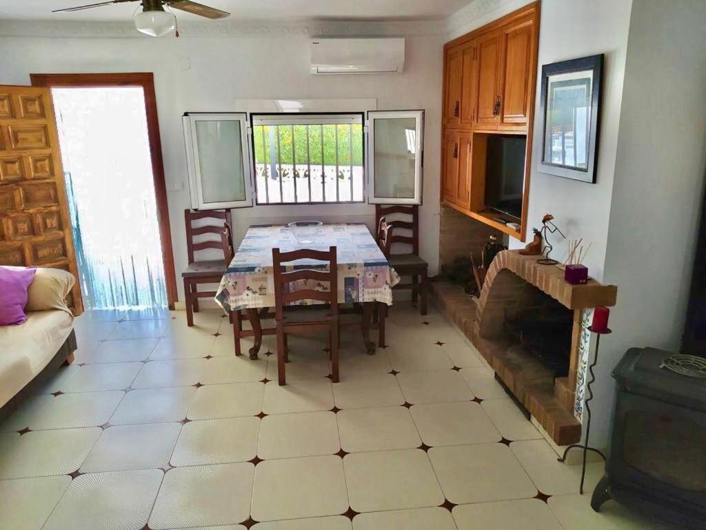 Adosado De 140m2 Con Terraza A 50 M De La Playa *