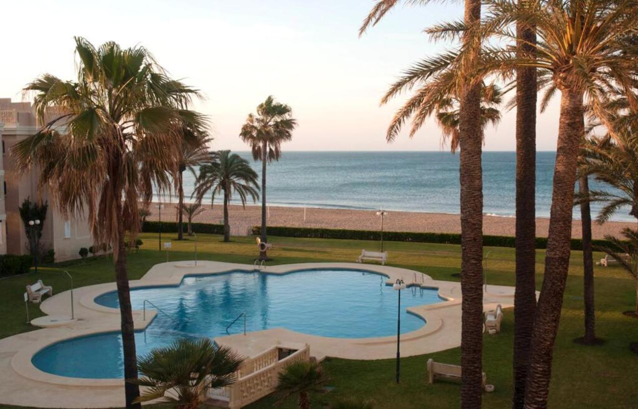 Comfortable House In With Pool Сasa de vacaciones
