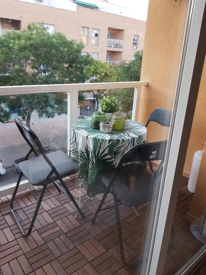 Apartamento Lovely 2 Bedroom Close To Castle. *