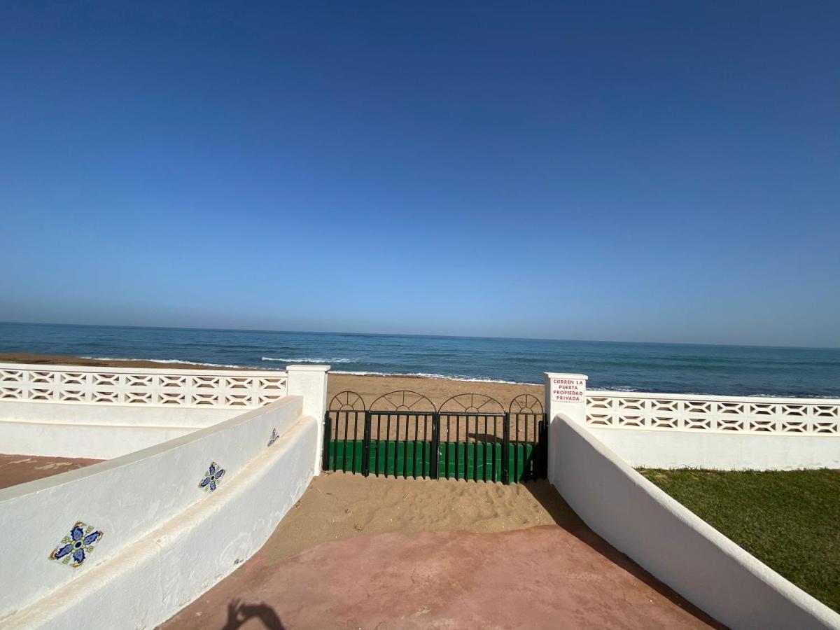 Apartment Atico En Primerisima Linea De Playa!!! Denia