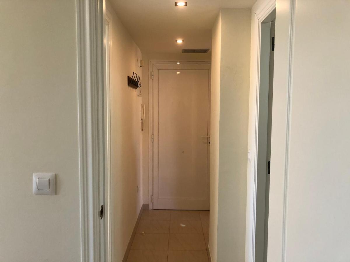 Residencial Mediterraneo A * Dénia
