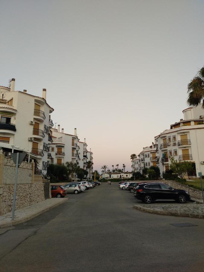 Estudio Caballo-piscina Dénia