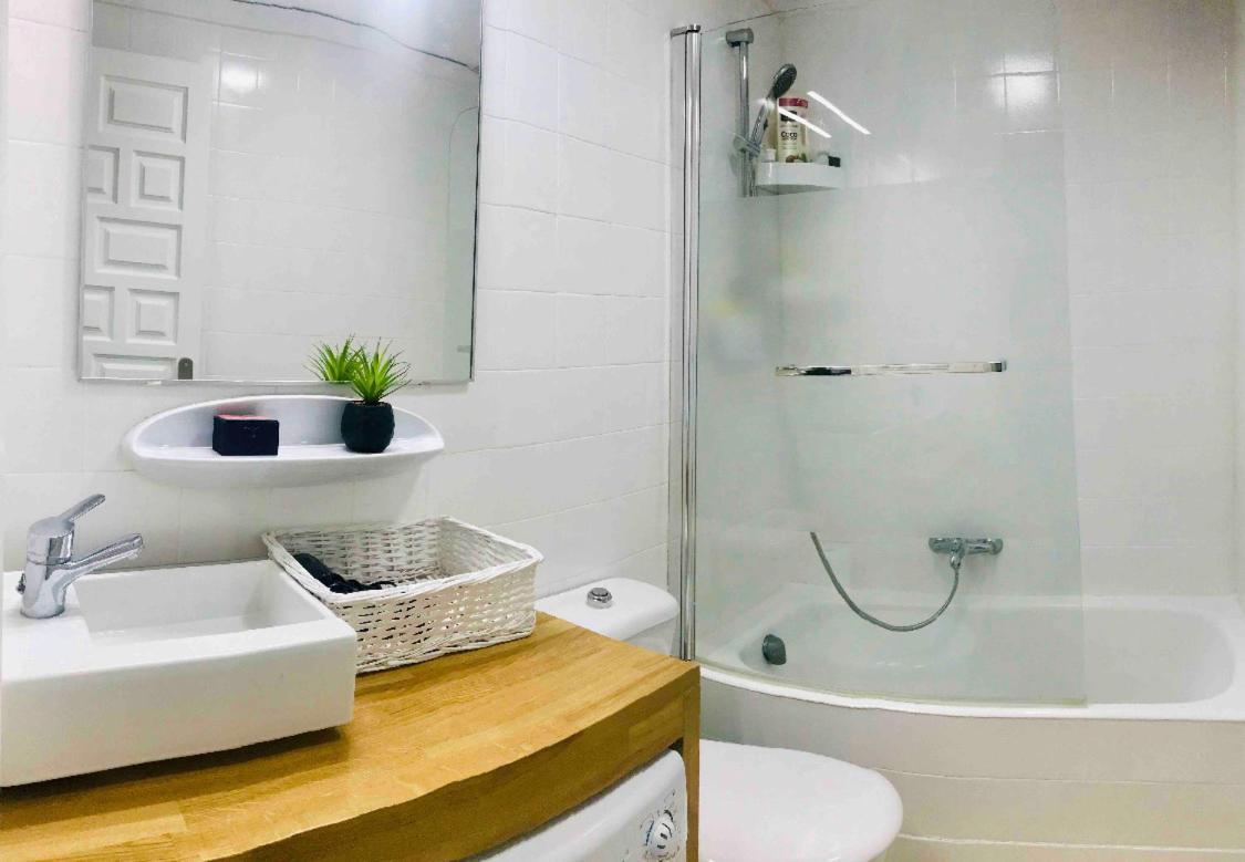 Precioso Apartamento Para 2/4 Personas,les Marines