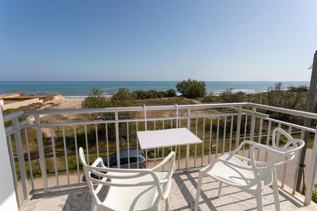 Chopos, 2 Dormitorios, Frente Al Mar, By Bookindenia Apartment *