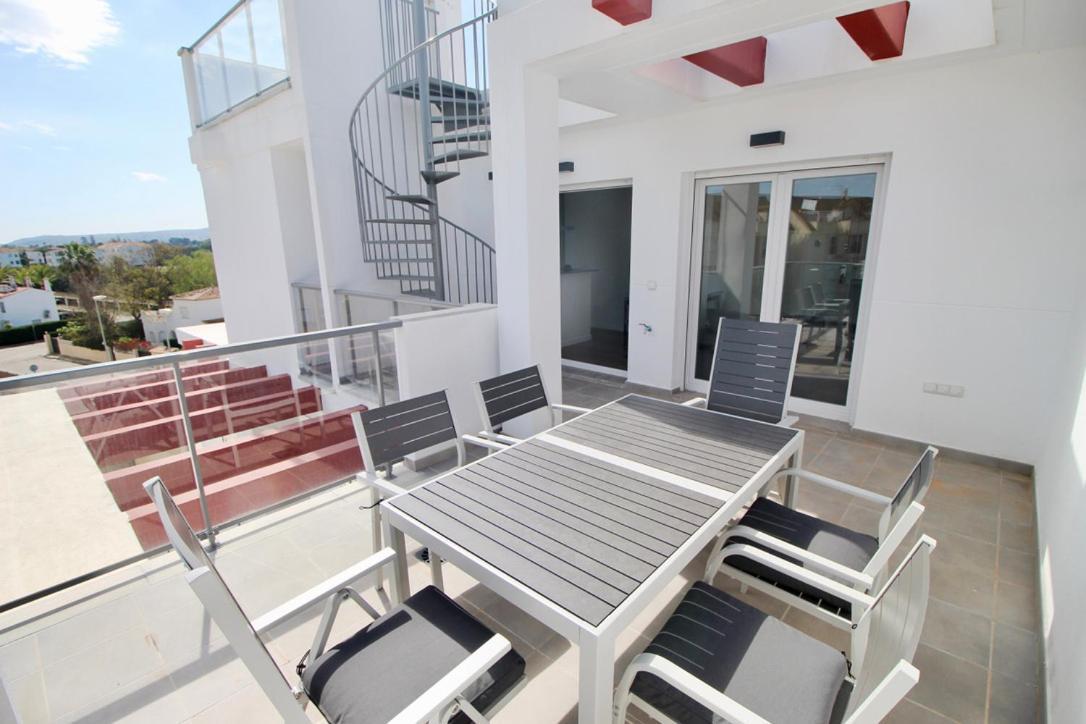Victoria 80 By Homeprive Apartment *