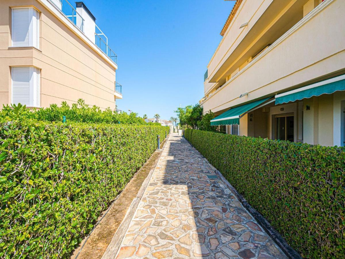 Apartamento With Pool In Urb Medina Del Sol