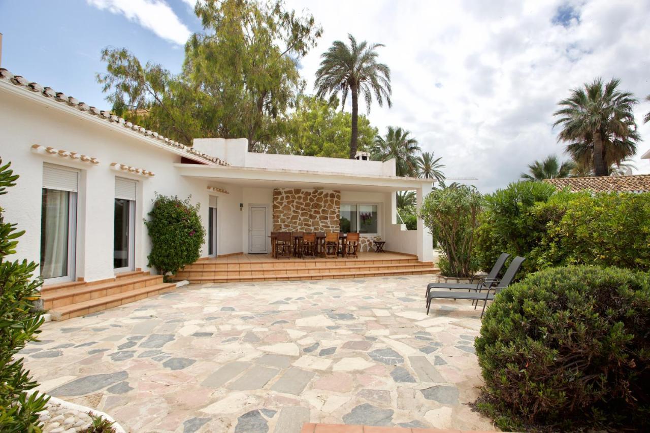 Urbanizacion El Oasis, 20 En 1ª Linea Playa Villa *