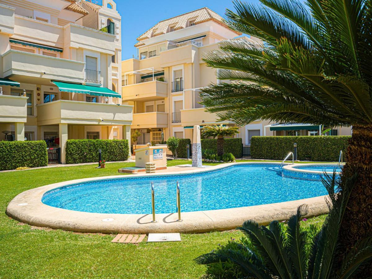 Apartamento With Pool In Urb Medina Del Sol *