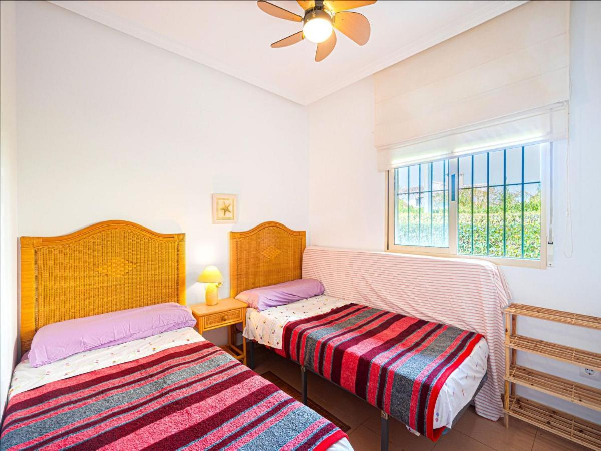 Apartamento With Pool In Urb Medina Del Sol