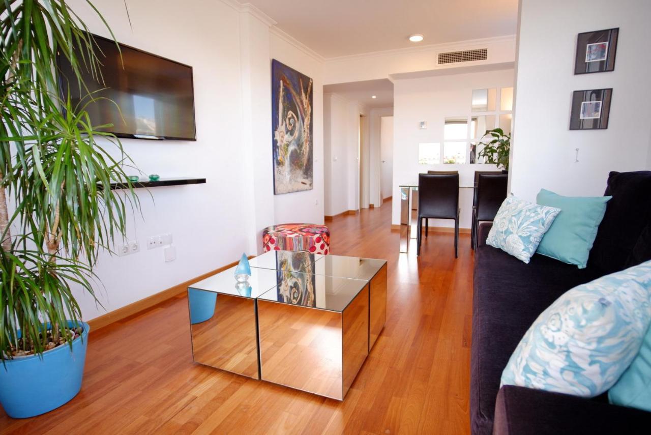 Deluxe & Apartment