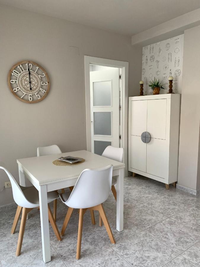 Apartamento Acogedor Con Terraza Y Jardín Dénia