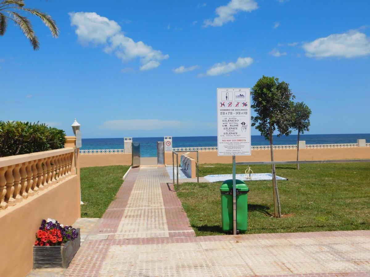 Apartamento Acogedor Con Terraza Y Jardín Dénia