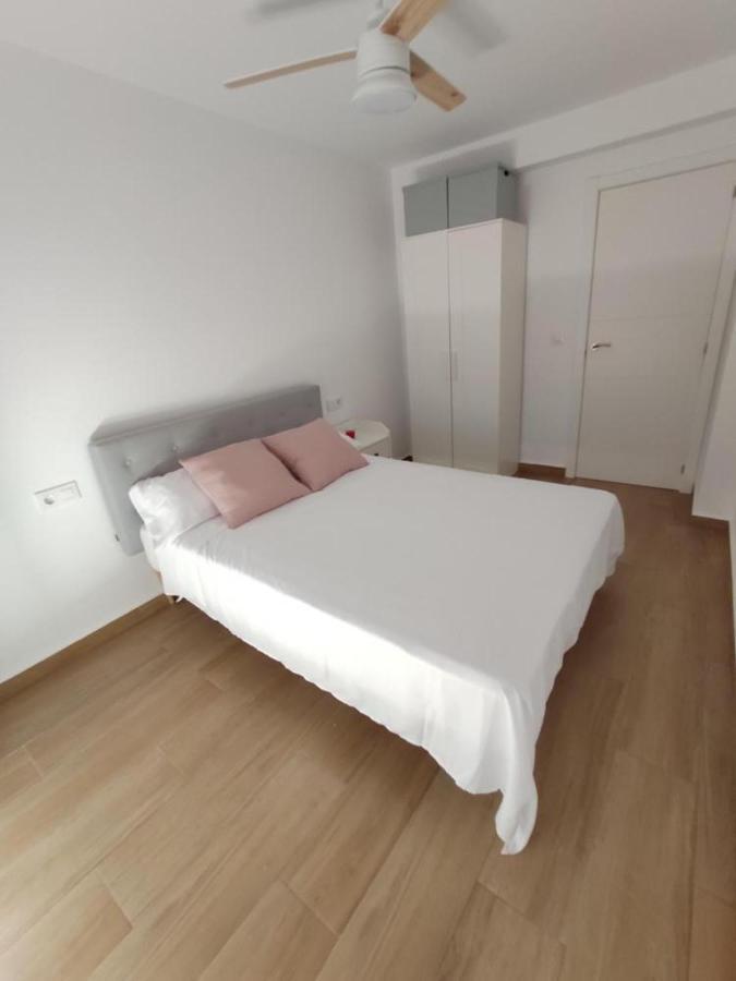 Piso 3 Dormitorios Renovado Centro Urbano Apartamento *