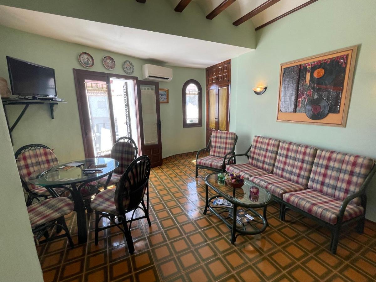 Apartment Los Alamos Primera Linea Playa-serviden *