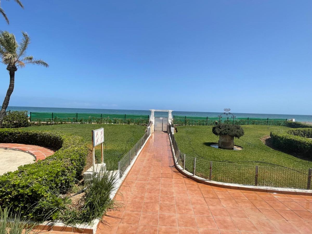 Los Alamos Primera Linea Playa-serviden Apartment *