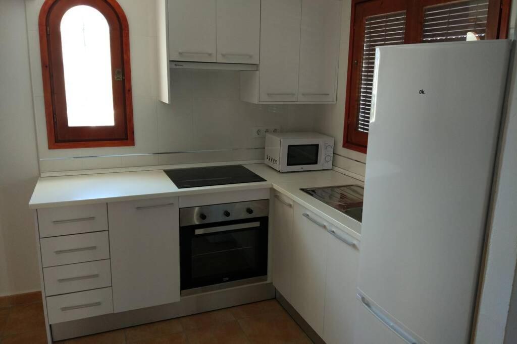 Apartamento Duplex. Muy Tranquilo. Terraza Y Bbq * Denia