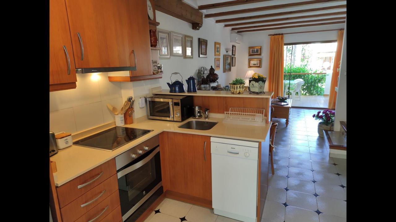 First Line In Apartment Denia