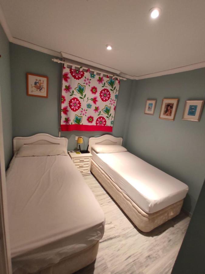 Apartamento En Primera Linea De Playa * Denia
