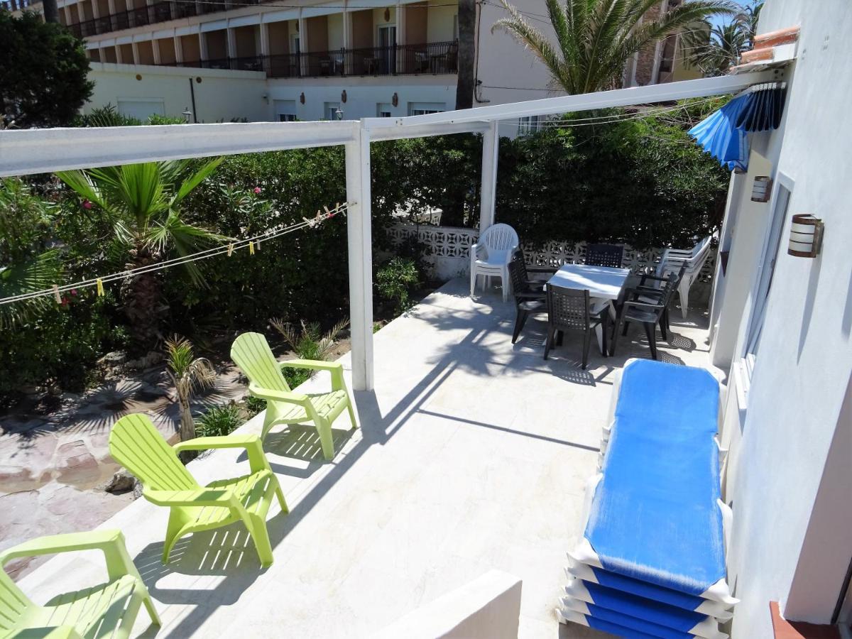 Сasa de vacaciones At Seafront With Private Garden-655