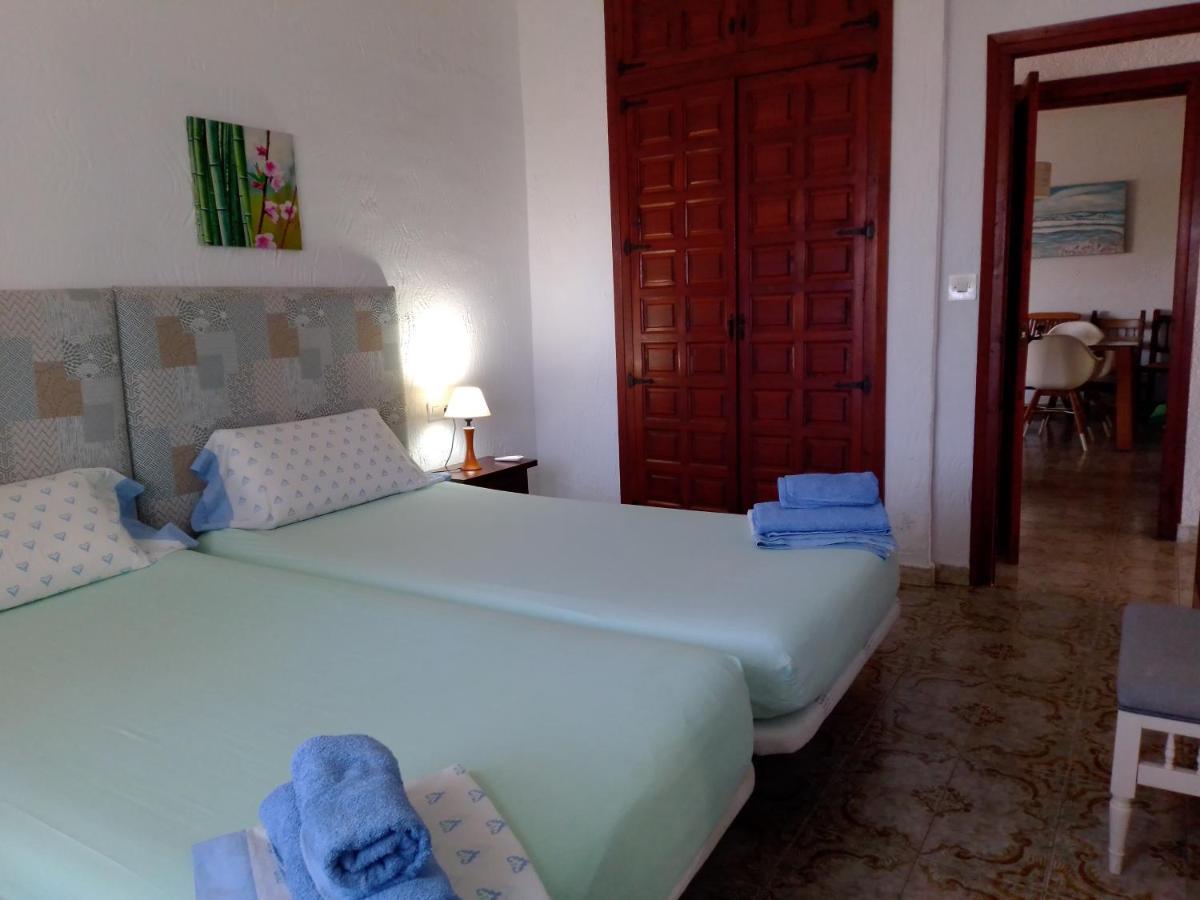 At Seafront With Private Garden-655 Dénia