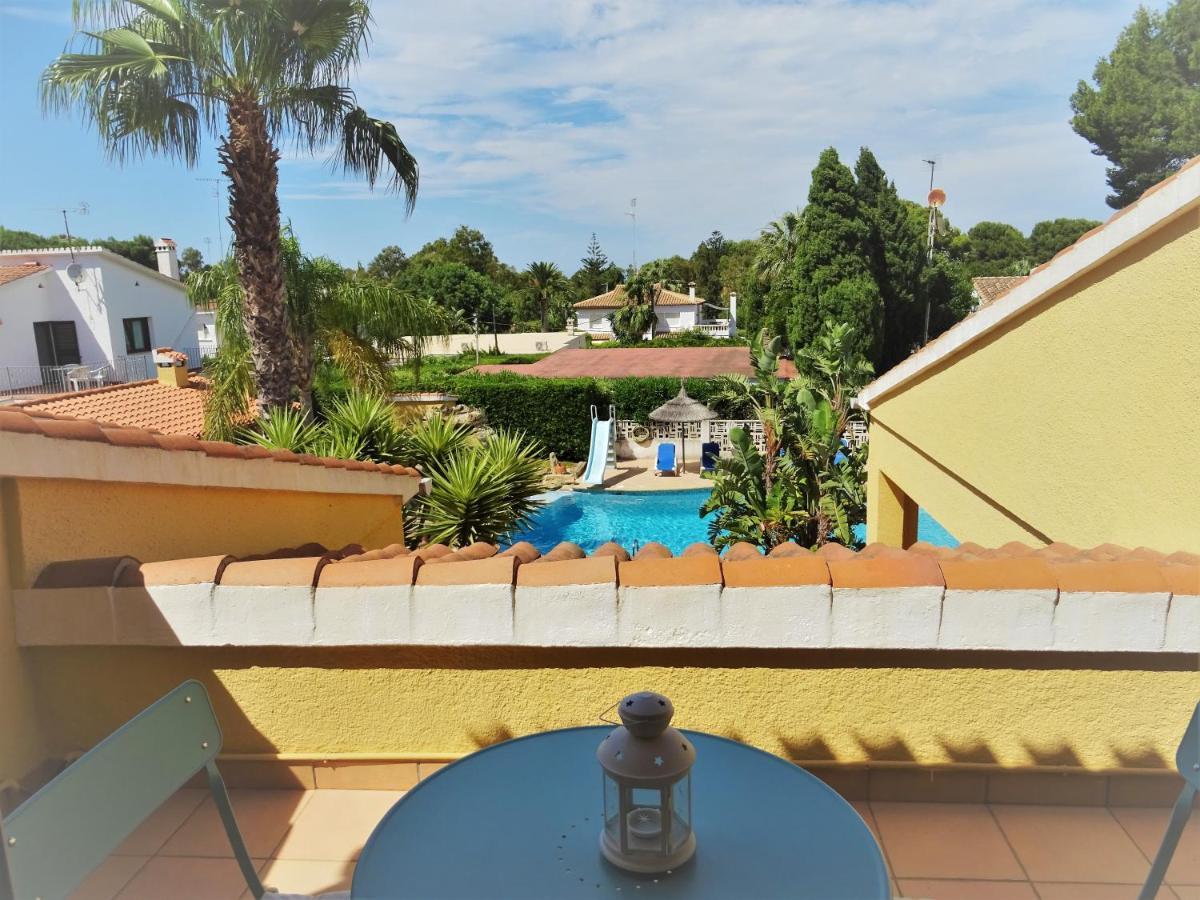 With Private Pool And Tennis Court 150 Metres From The Sea-villa El Olivo