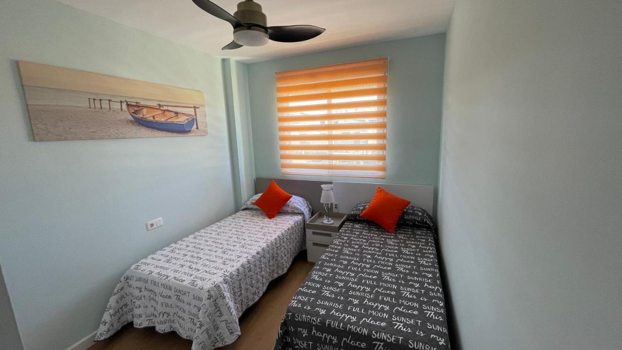 Brisas De Denia, Beach&town *