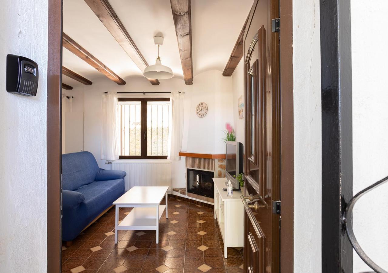 La Casa De La Playa. Piscina, Wifi Y Terraza. Holiday home