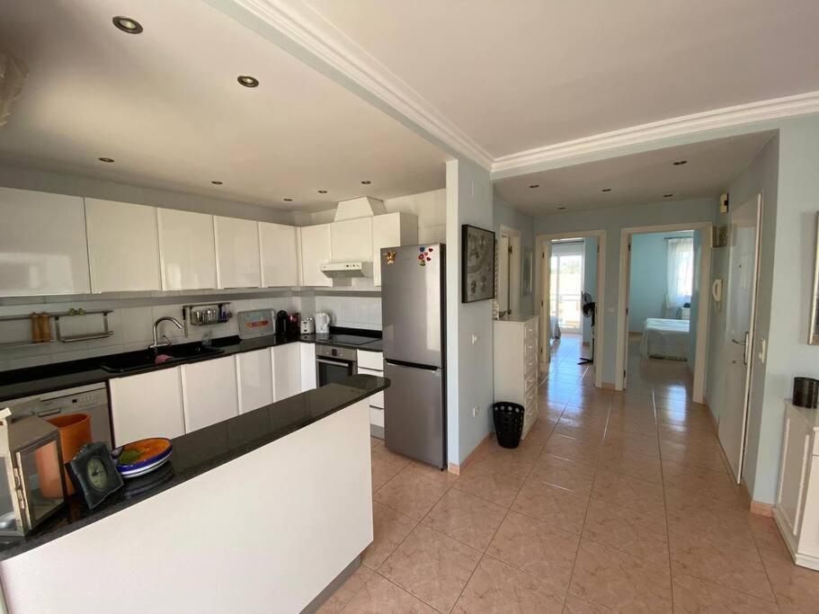Perfect Family Holiday! Modern Penthouse In Only 200 M To The Beach! Apartment Denia