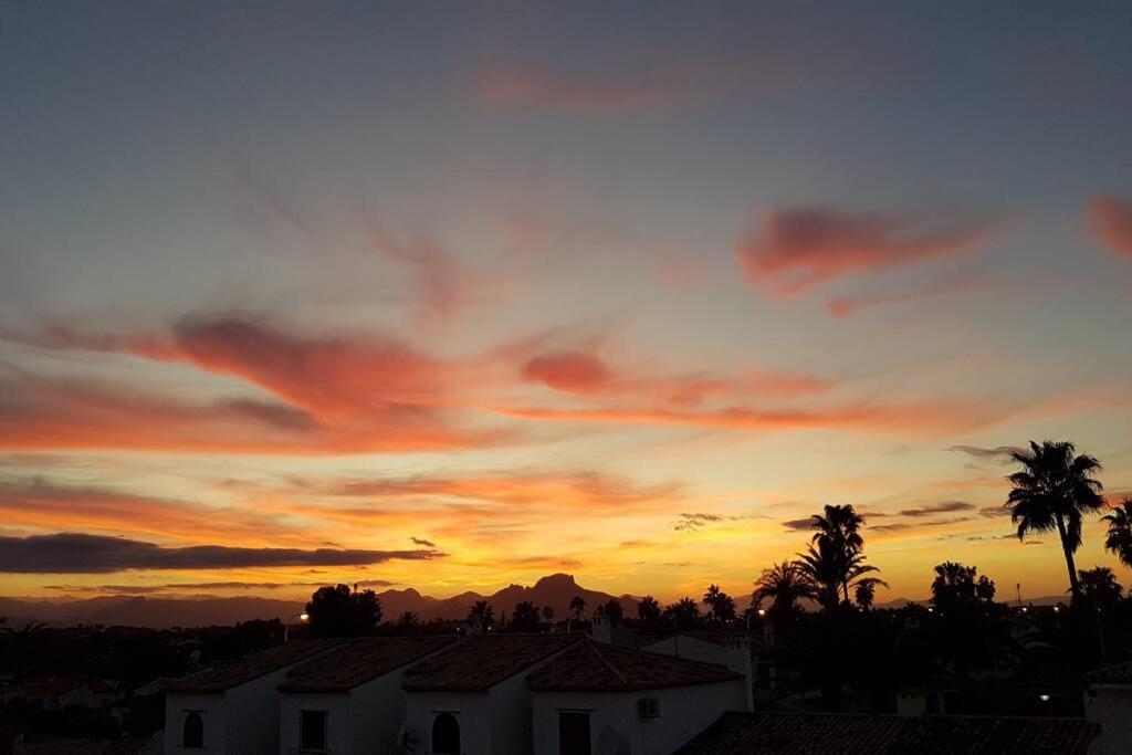 Perfect Family Holiday! Modern Penthouse In Only 200 M To The Beach! Apartment Denia