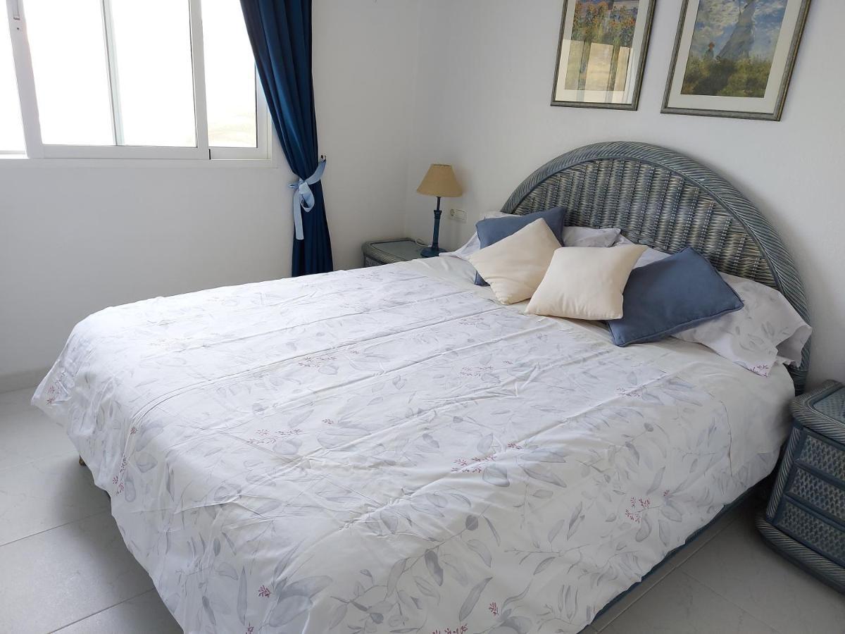 Apartamento Estupendo En Primera Línea De Playa Y Con Vistas Al Mar Dénia
