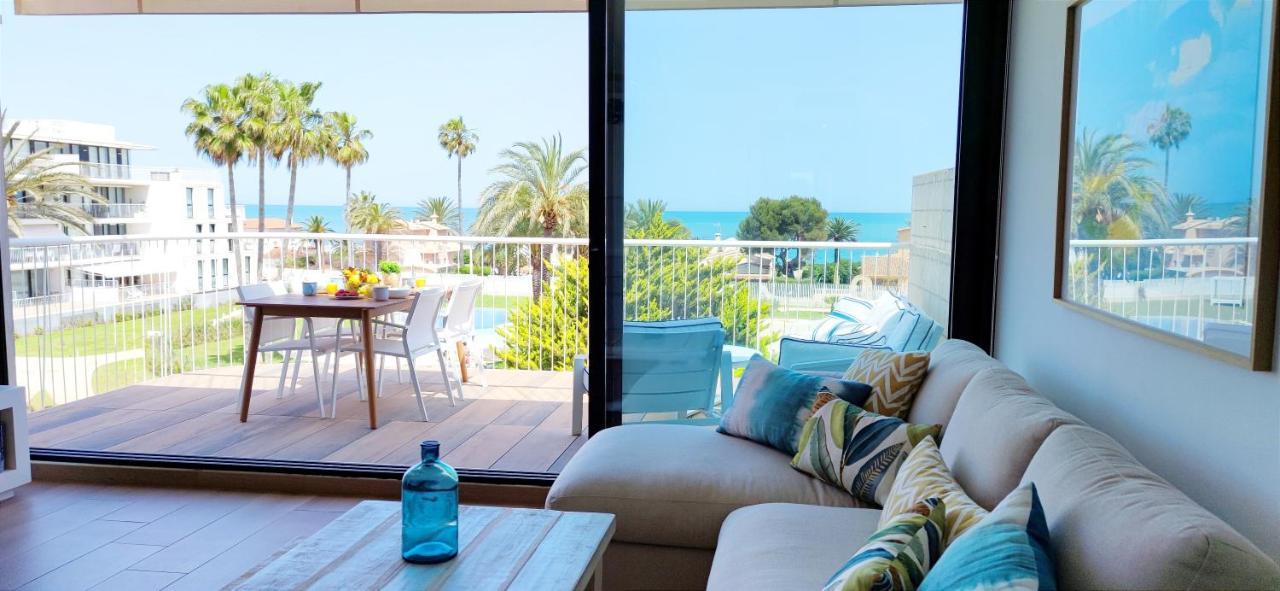 By Costa Apartment *