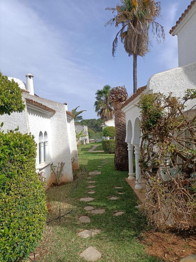 En Urbanizacion * Dénia