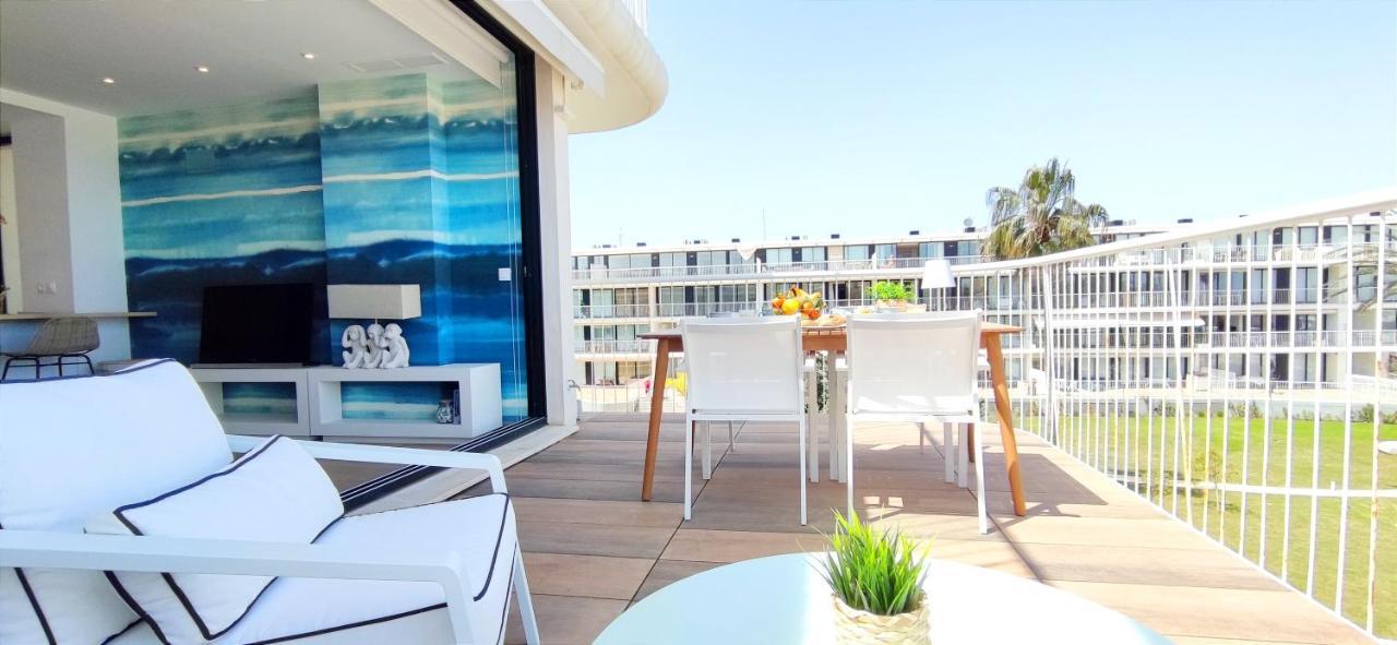 Apartment By Costa
