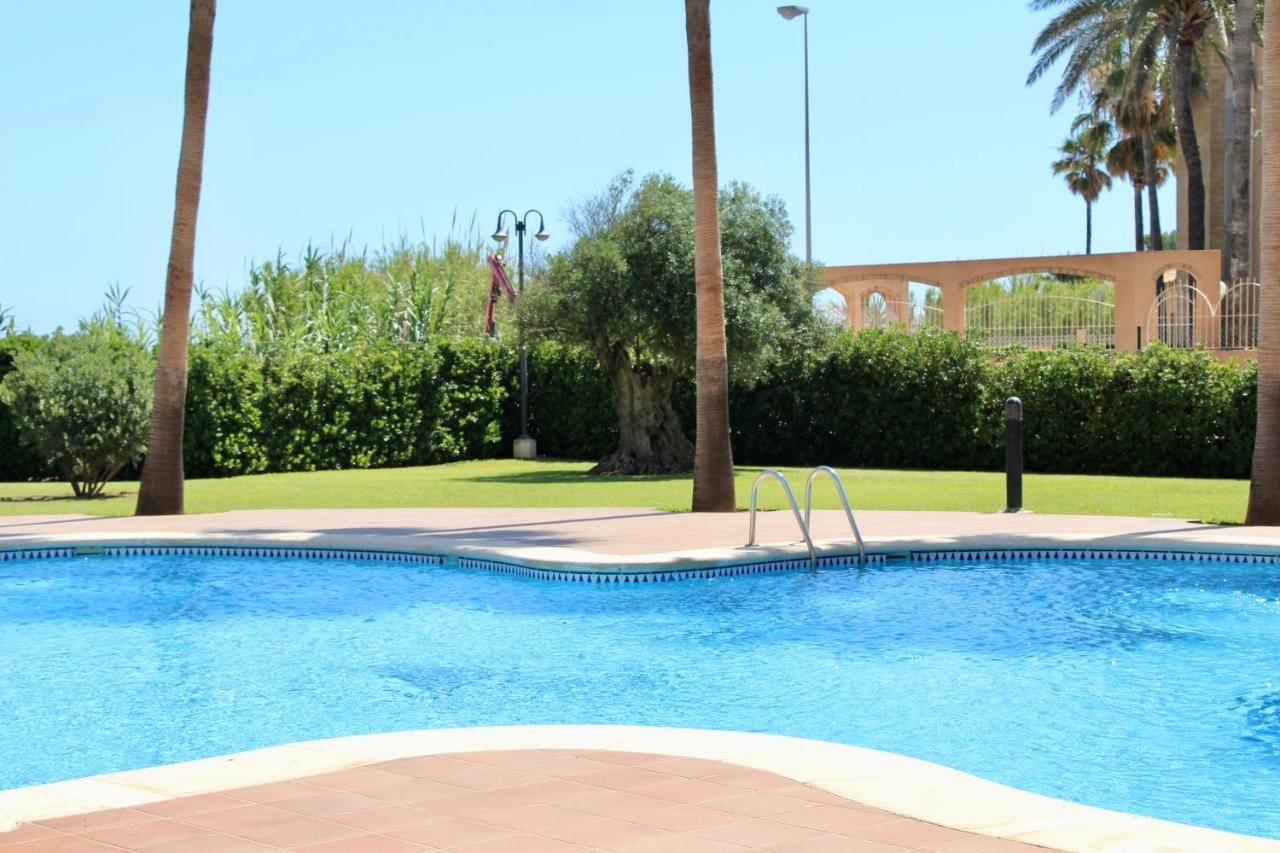 Atico Con Piscina Privada En Primera Linea Apartment Denia