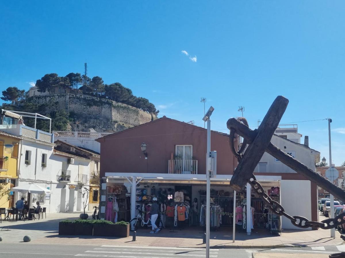 En Frente Al Puerto! * Dénia