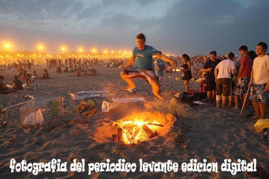 Apartamento La Naranjaa Primera Linea De Playa Con Wifi Y Parking Gratis