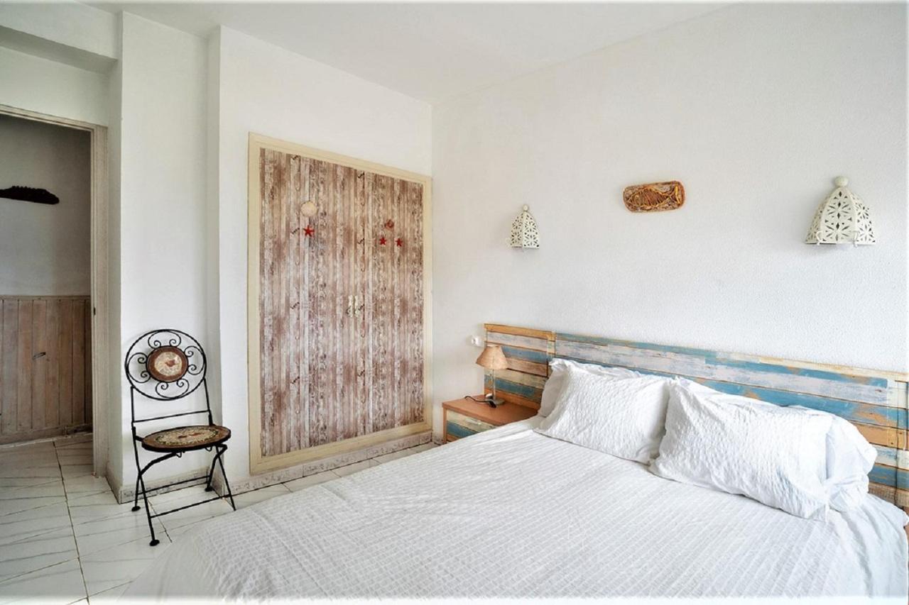 Apartamento La Naranjaa Primera Linea De Playa Con Wifi Y Parking Gratis *