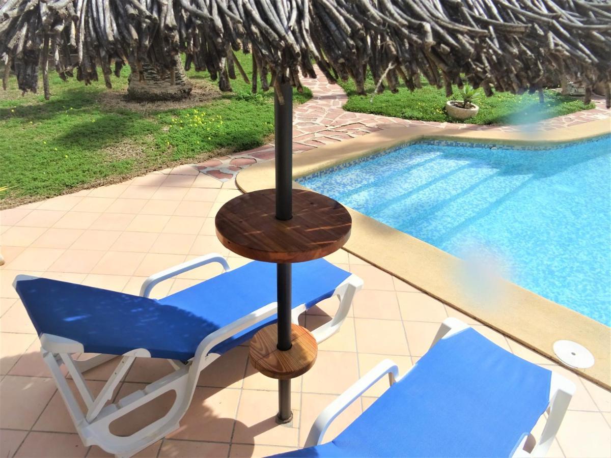 With Private Pool And Tennis Court 150 Metres From The Sea-villa El Olivo