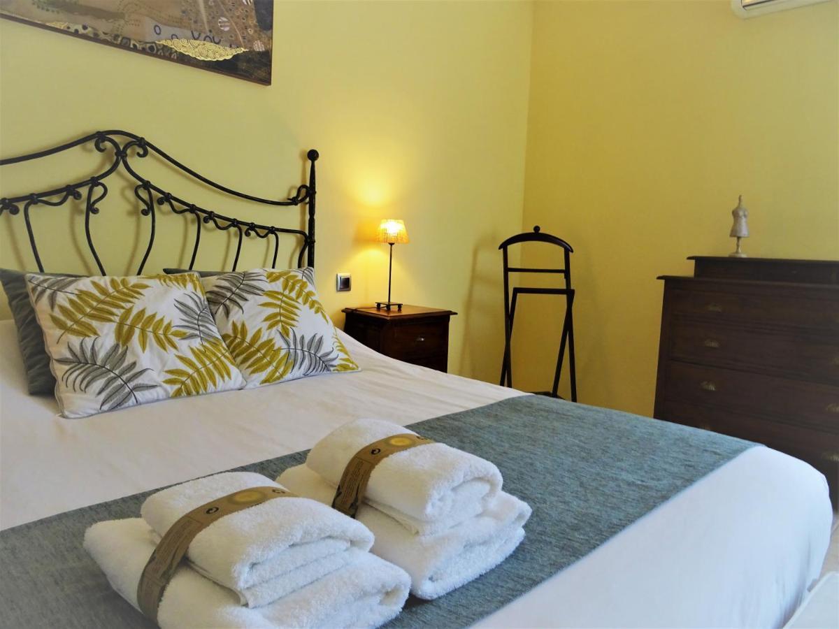 With Private Pool And Tennis Court 150 Metres From The Sea-villa El Olivo * Denia
