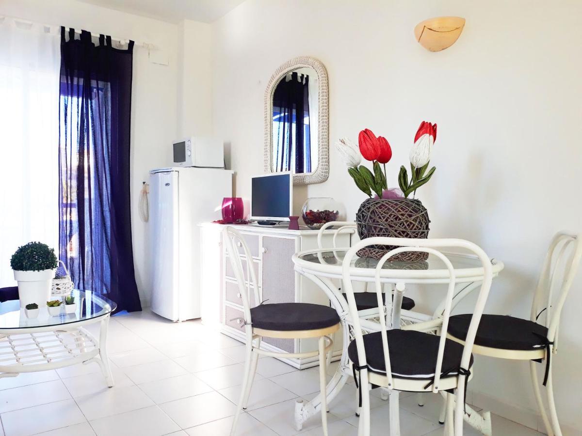 Parejas, Ninos Pequenos 4pax Apartment