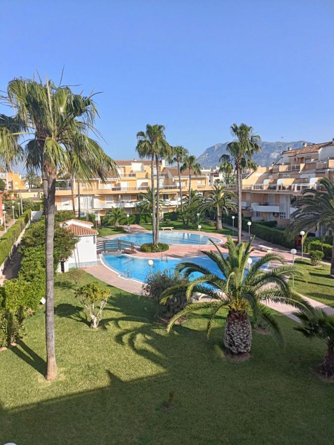 Jardines De 1 *