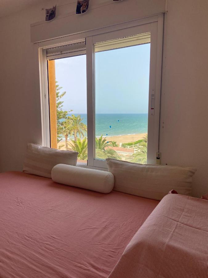 Acogedor En 1 Línea De Playa