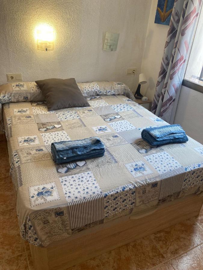 Apartamento Familiar Con Piscina Apartment *