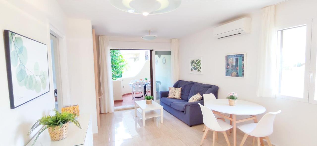 Apartment La Felicidad Ii By Costa *
