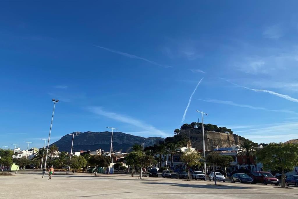 Mira Montgo Las Marinas Apartment