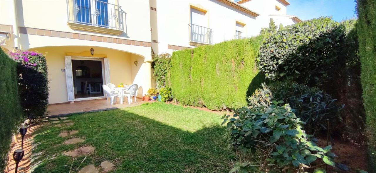 La Giralda By Costa Apartment