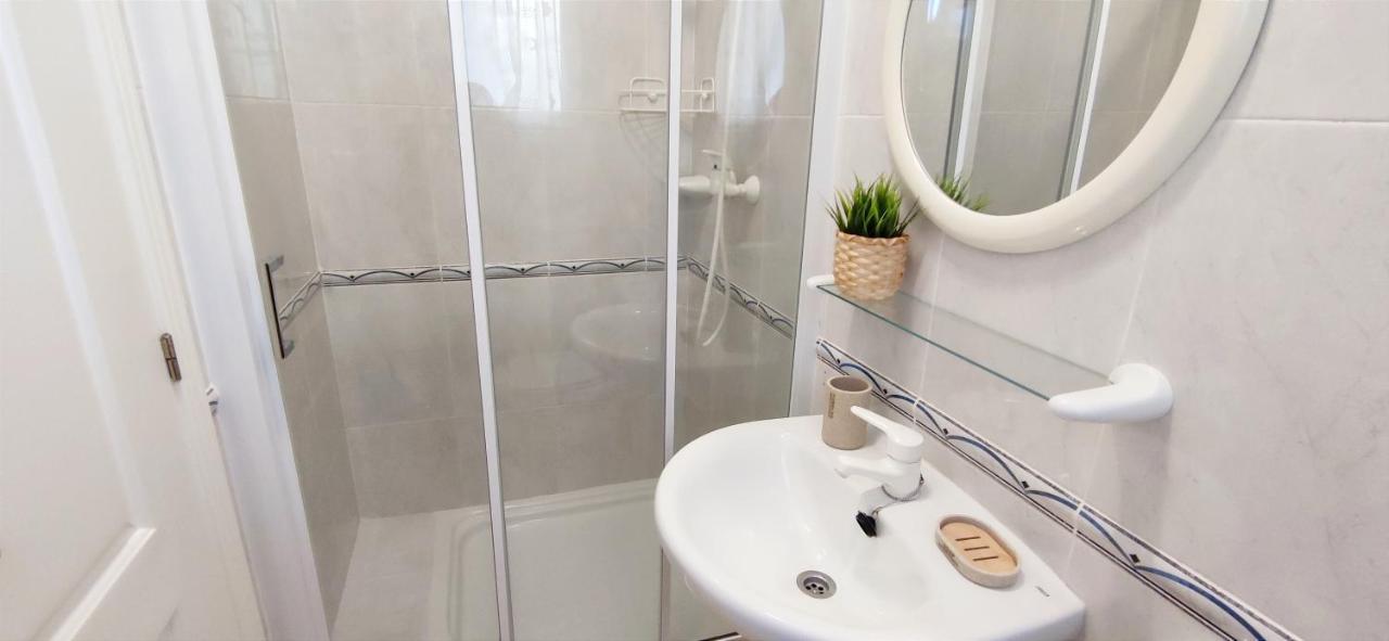 La Giralda By Costa Apartment *