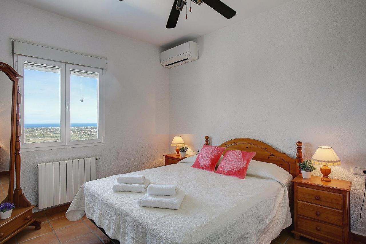 Amanda: 4 Bedroom With Stunning Views * Dénia