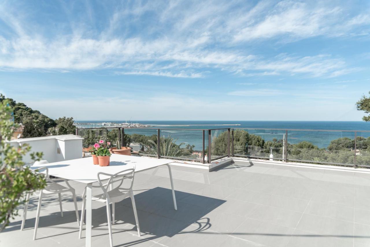 House Denia